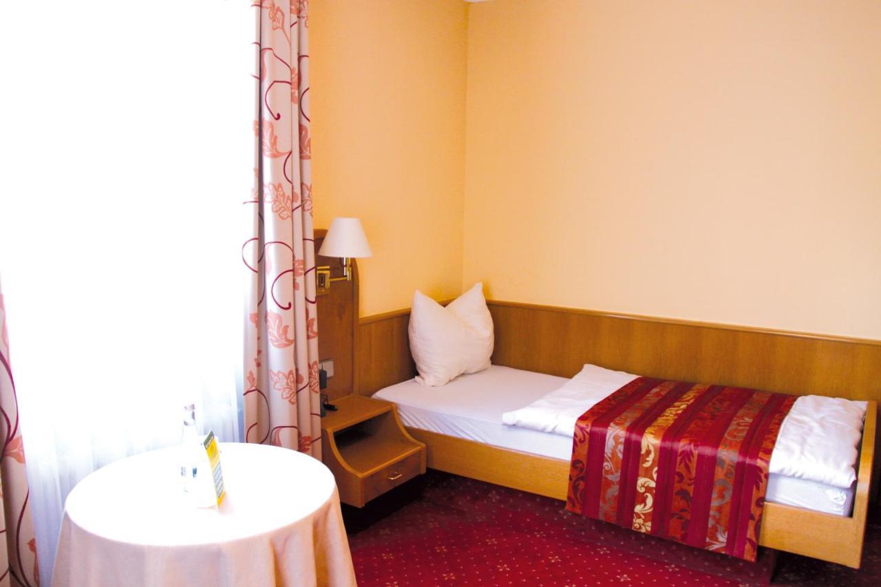Hotel Oedenhof 3*